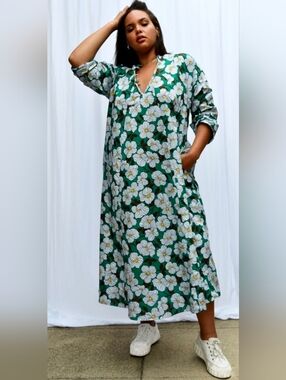 Baacal Green Floral V-Neck Kaftan with Pockets - Sizex14/16